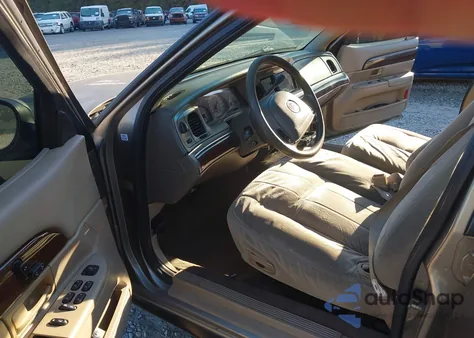 2003 Mercury Grand Marquis Gs из США, поврежденный, VIN 2MEFM74W73X706165